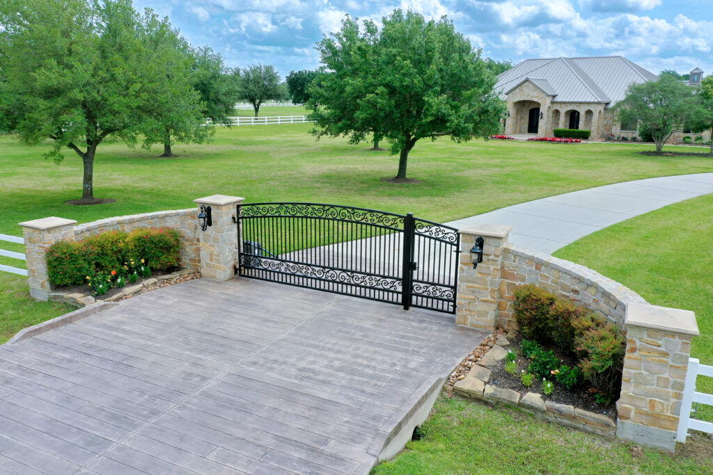wrought iron gate with automation