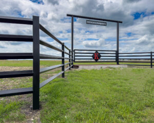 On a diamond pipe fencing and on gate with custom gate .